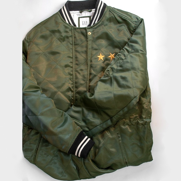 Gap LE Long Quilted Bomber Sz S NWOT - Picture 3 of 7